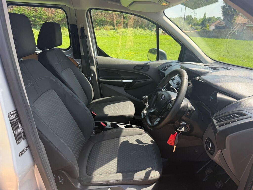 Ford Transit Connect Connect 1.5 Ecoblue 100Ps Black #14