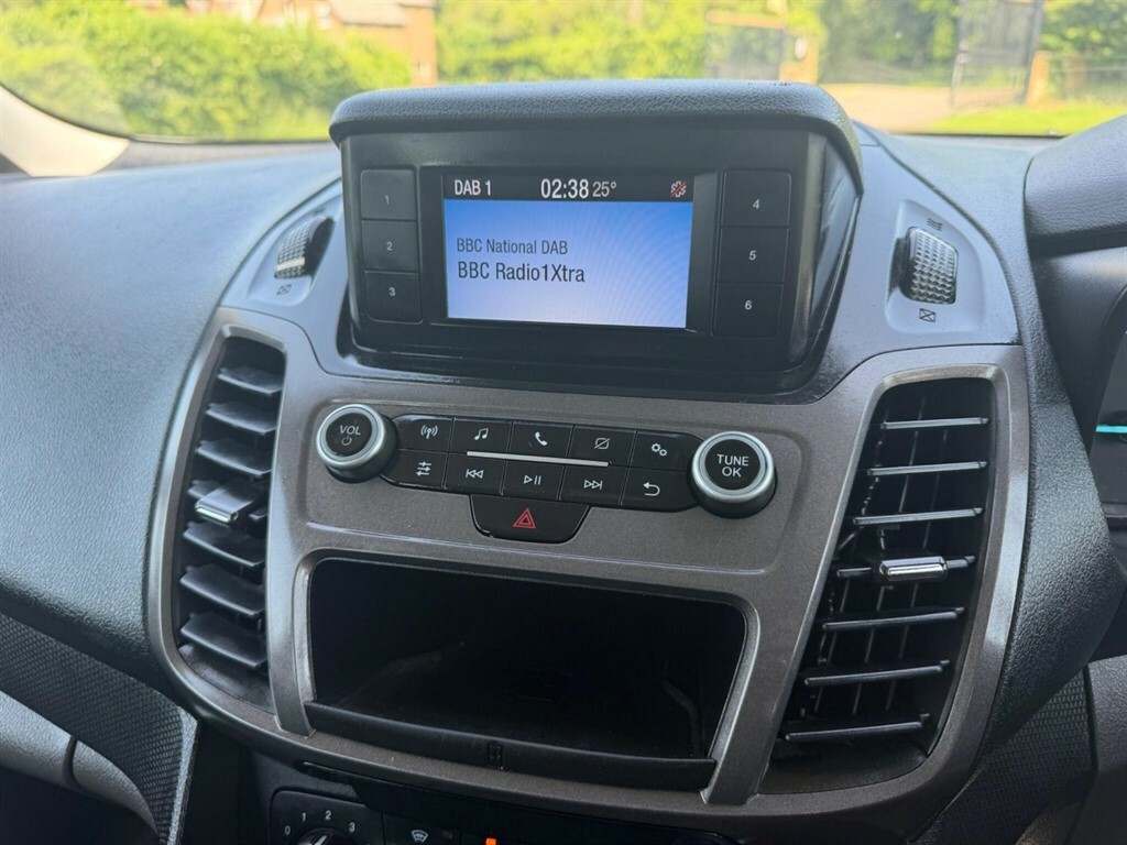 Ford Transit Connect Connect 1.5 Ecoblue 100Ps Black #17