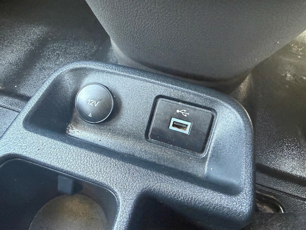 Ford Transit Connect Connect 1.5 Ecoblue 100Ps Black #21
