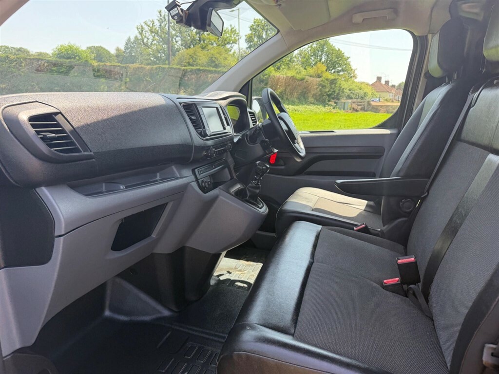 Vauxhall Vivaro Panel Van Black #12