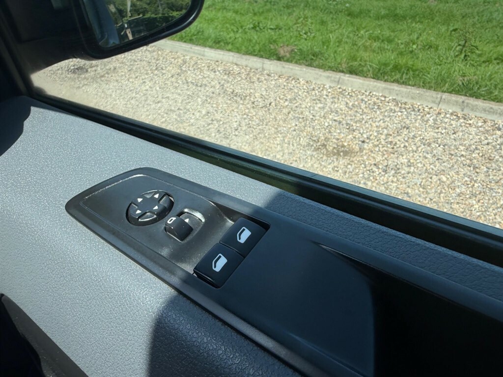 Vauxhall Vivaro Panel Van Black #24