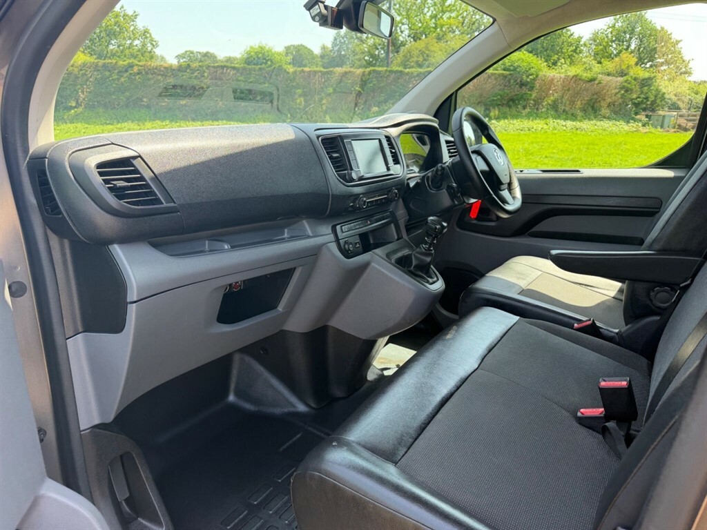 Vauxhall Vivaro Panel Van Black #11