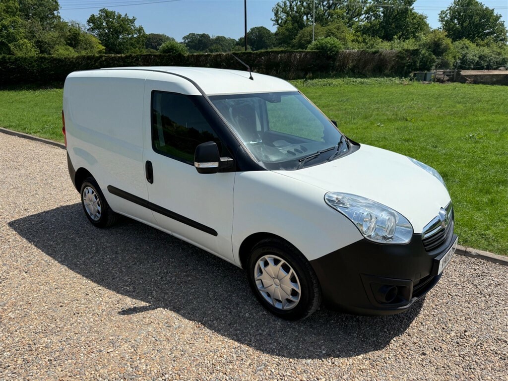 Vauxhall Combo 1.3Cdti 2300Fwd L1 H1 White #4