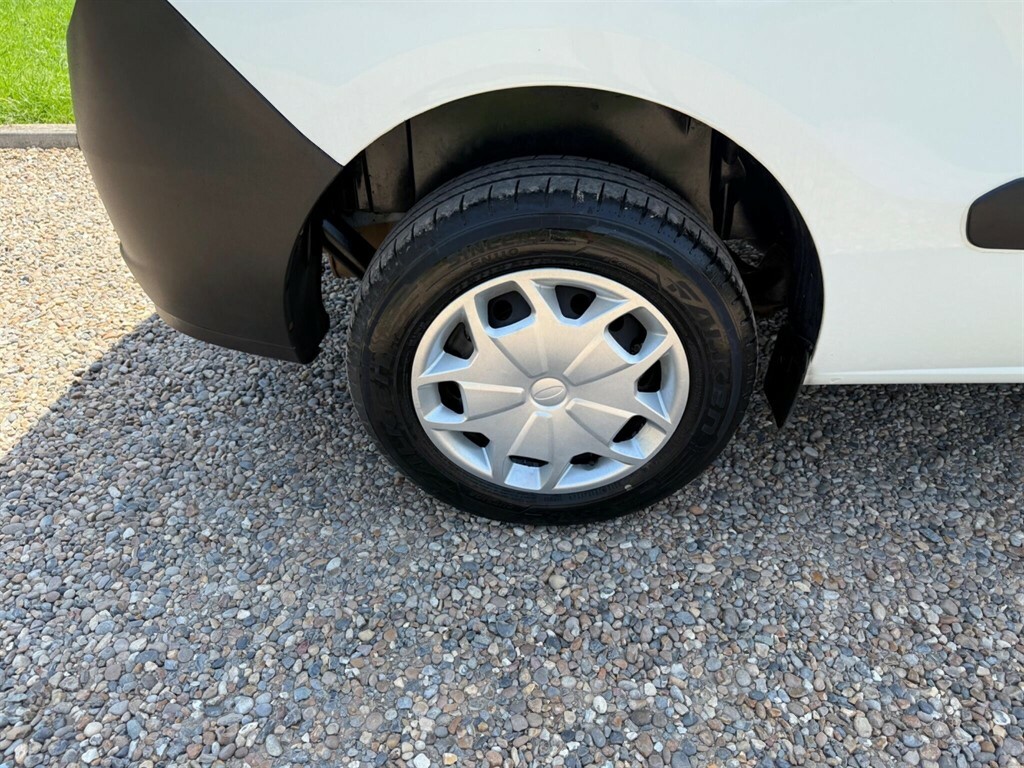 Vauxhall Combo 5 Seats 2300 Colorado 1.3 Cdti Wheelchair Accessib Blue #24