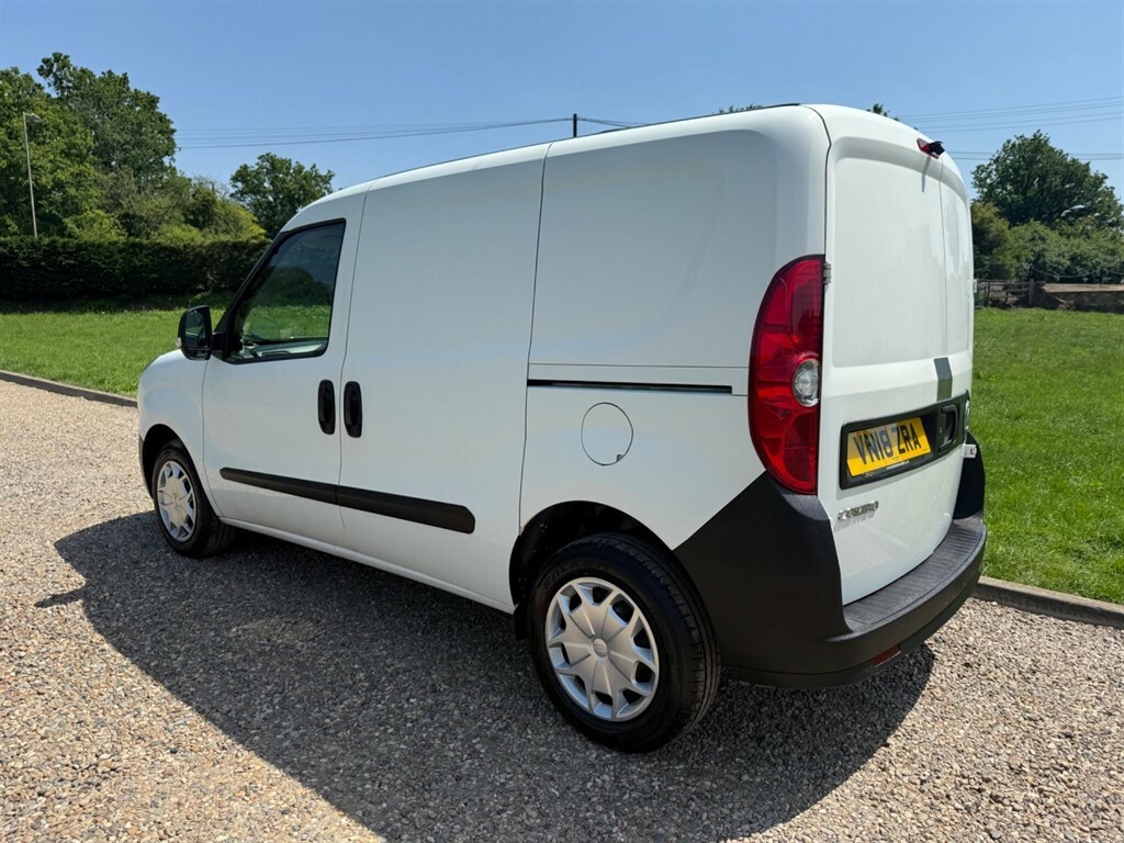 Vauxhall Combo 5 Seats 2300 Colorado 1.3 Cdti Wheelchair Accessib Blue #20