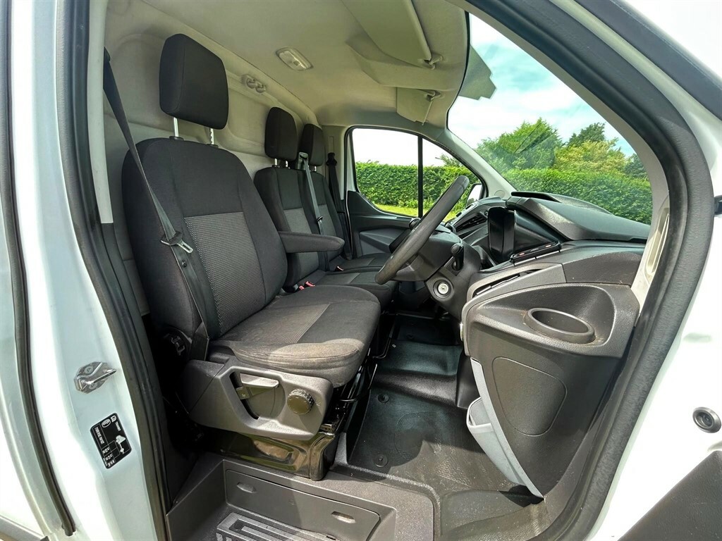 Ford Transit Custom 310 Base L3 H2 Lwb Medium Roof Fwd 2.0 Tdci 130Ps, White #20