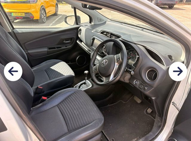Toyota Yaris 1.33 Dual Vvt-i Excel Hatchback Multidr GK15OHX Silver #2