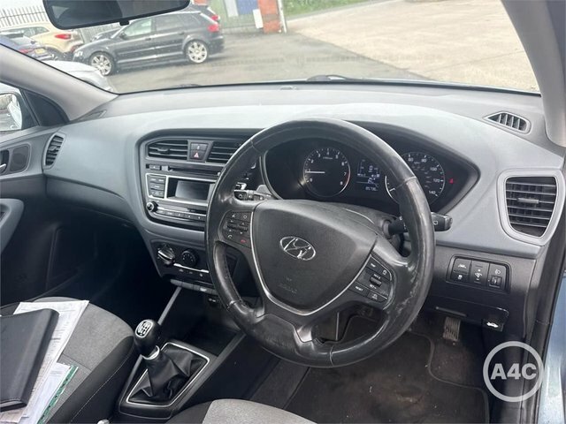 Hyundai I20 1.2 Blue Drive Se Hatchback Euro Blue #2