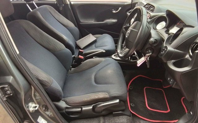 Honda Jazz 1.4 I-vtec Es Plus T Hatchback Cvt Euro Grey #3