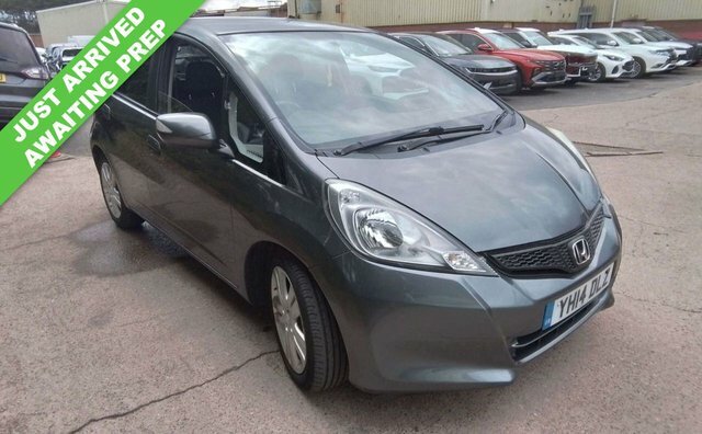 Honda Jazz 1.4 I-vtec Es Plus T Hatchback Cvt Euro Grey