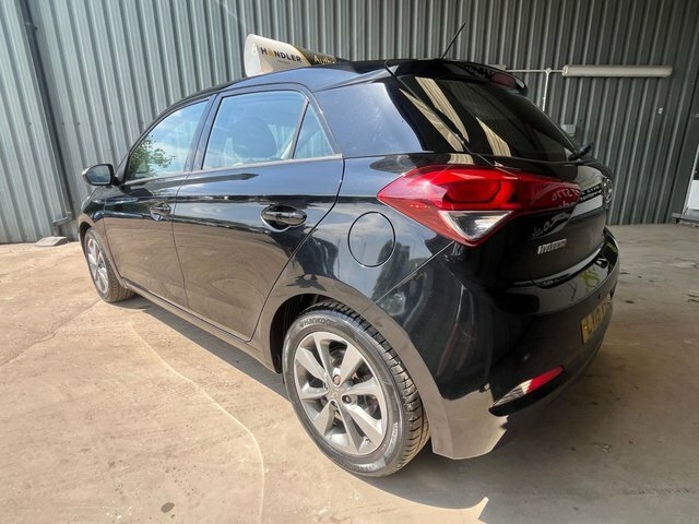 Hyundai I20 1.4 Se Hatchback Euro 6 100 Ps LY15VVE Black #4