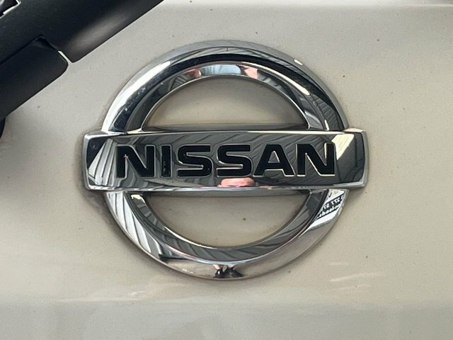 Nissan Note 1.2 Dig-s Tekna Hatchback Cvt Euro 5 S PK14SYY White #3