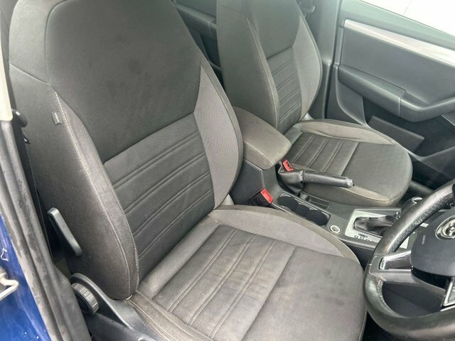 Skoda Octavia 1.6 Tdi Se Technology Estate Dsg Euro 6 Blue #3