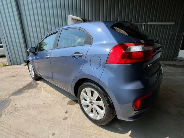 Kia RIO 1.4 Crdi Ecodynamics 2 Hatchback Blue #4