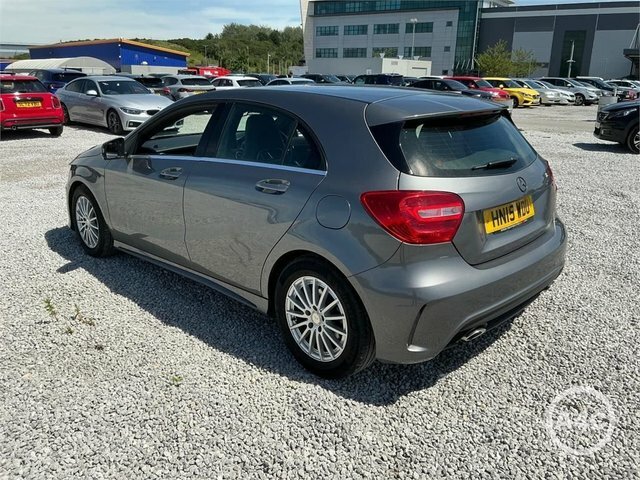 Mercedes-Benz A Class A180 1.6 Se Executive Purple #2
