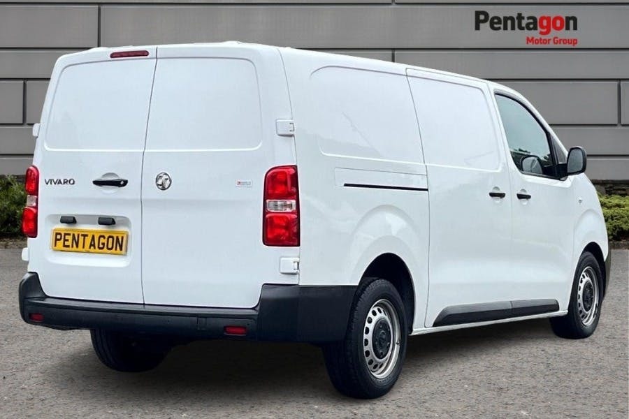 Vauxhall Vivaro 2.0 Turbo D 3100 Prime Panel Van 6Dr FY23MSV White #4