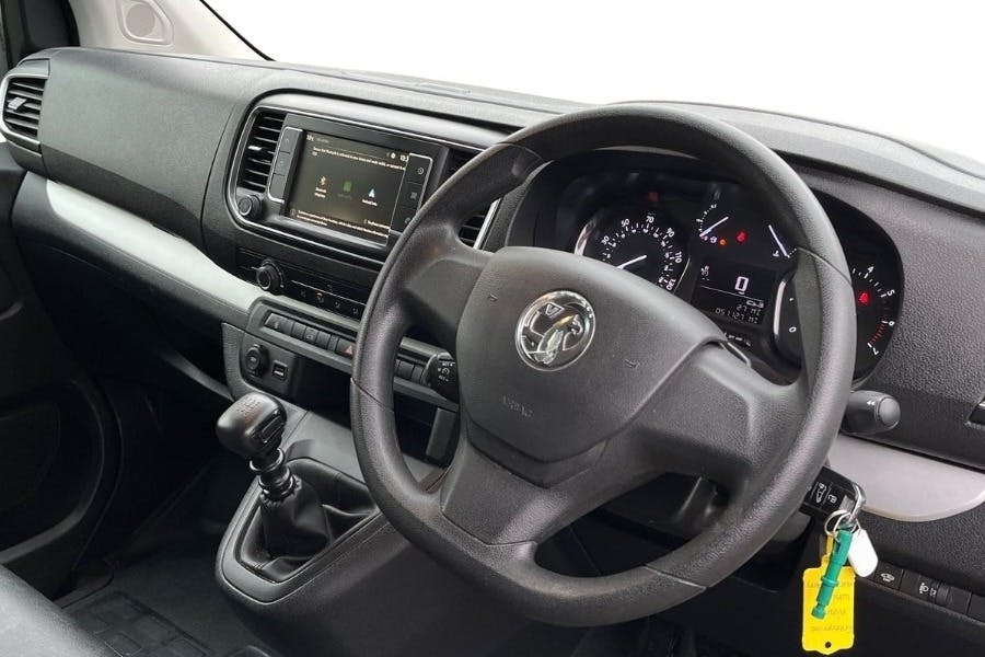Vauxhall Vivaro 2.0 Turbo D 3100 Prime Panel Van 6Dr FY23MSV White #5