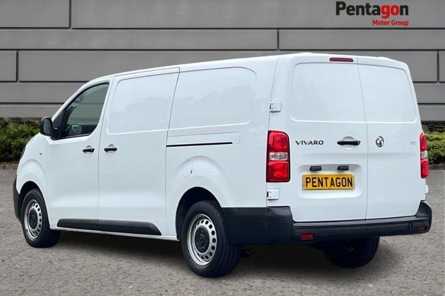 Vauxhall Vivaro 2.0 Turbo D 3100 Prime Panel Van 6Dr FY23MSV White #2