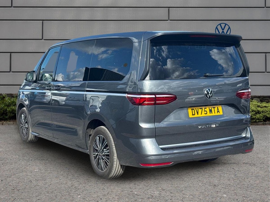 Volkswagen Multivan 2.0 Tdi Style Long Mpv Dsg Euro 6 Ss DV75WTA Grey #2
