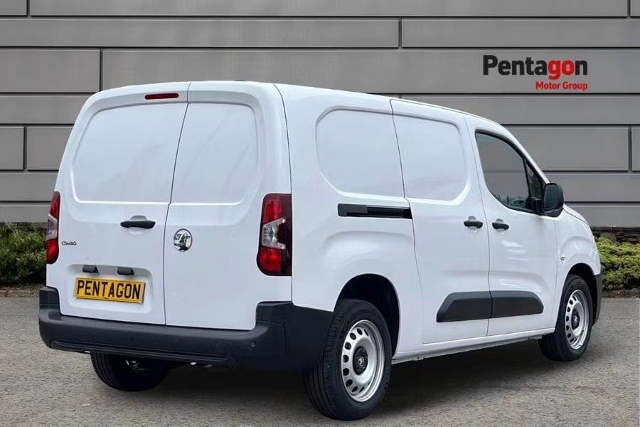 Vauxhall Combo 1.5 Turbo D 2300 Prime Xl Panel Van 6Dr Man MC26CFG White #4