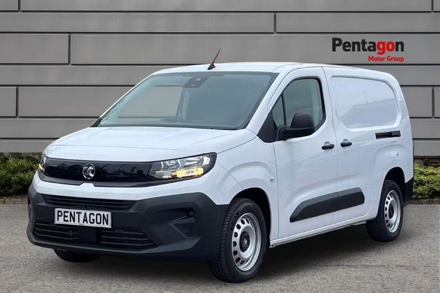 Vauxhall Combo 1.5 Turbo D 2300 Prime Xl Panel Van 6Dr Man MC26CFG White #3