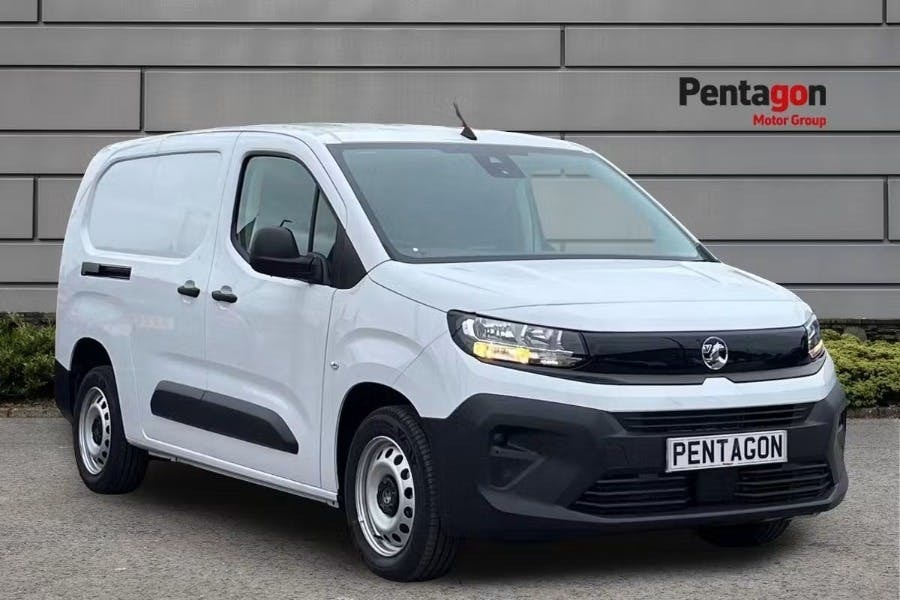 Vauxhall Combo 1.5 Turbo D 2300 Prime Xl Panel Van 6Dr Man White