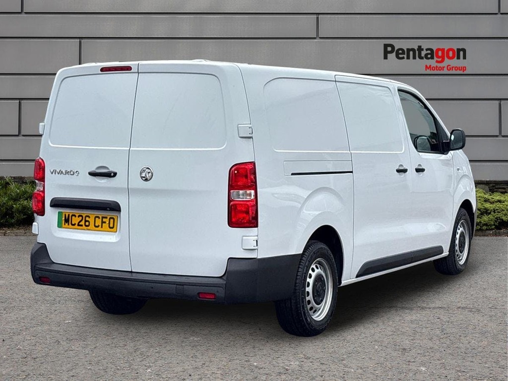Vauxhall Vivaro 3100 50Kwh Dynamic Panel Van 6Dr L2 White #4