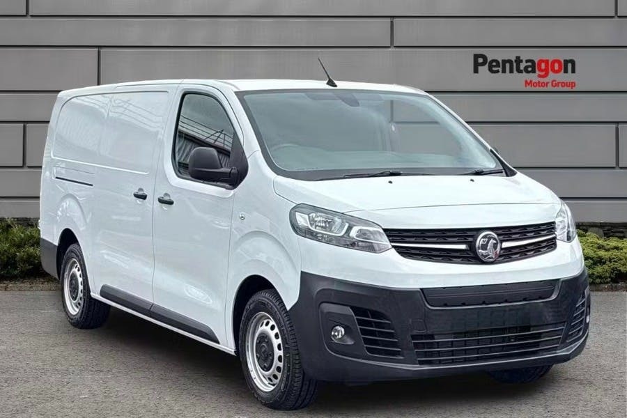 Vauxhall Vivaro 3100 50Kwh Dynamic Panel Van 6Dr L2 White