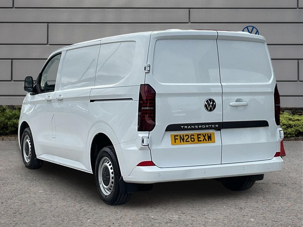 Volkswagen Transporter 2.0 Tdi T32 Commerce Plus Panel Van Aut FN26EXW White #2