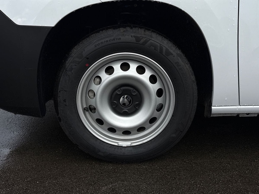 Vauxhall Combo 1.5 Turbo D 100Ps Prime H1 Crew Van Silver #15