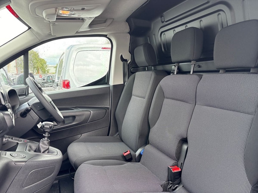 Vauxhall Combo 1.5 Turbo D 100Ps Prime H1 Crew Van Silver #8