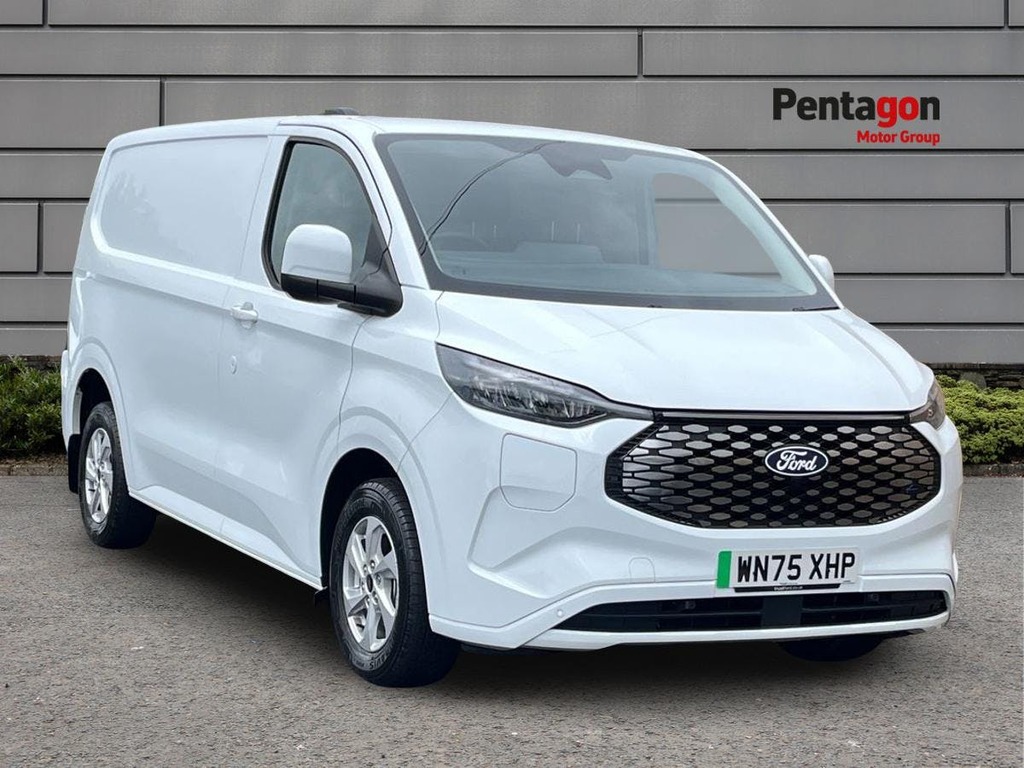Ford Transit Custom 320 65Kwh Limited Panel Van L1 H White