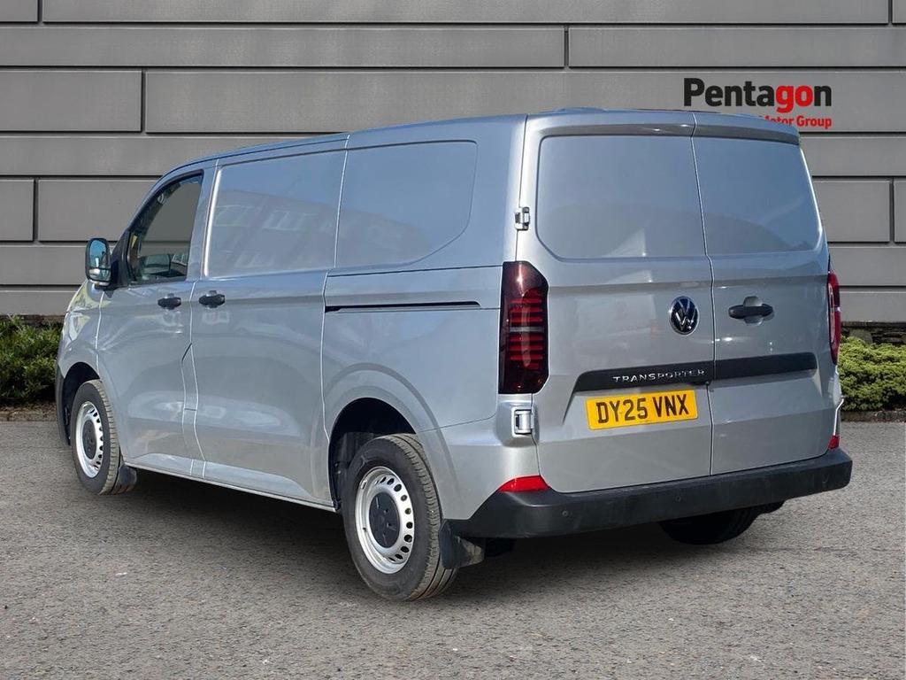 Volkswagen Transporter 2.0 Tdi T32 Commerce Plus Panel Van Aut DY25VNX Grey #2