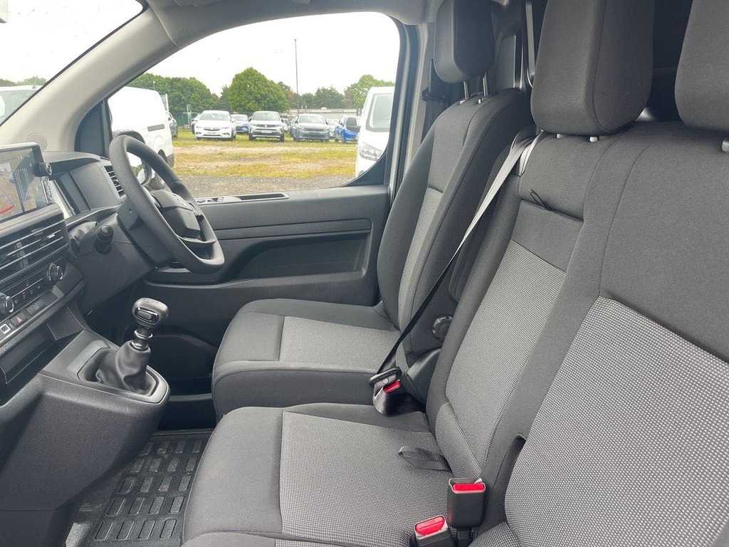Vauxhall Vivaro 2.0 Turbo D Pro XL Panel Van Lwb Euro 6 6Dr White #8