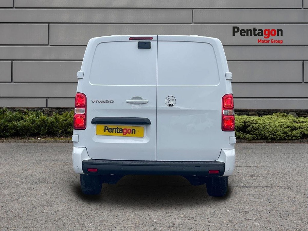 Vauxhall Vivaro 2.0 Turbo D Pro XL Panel Van Lwb Euro 6 6Dr White #14