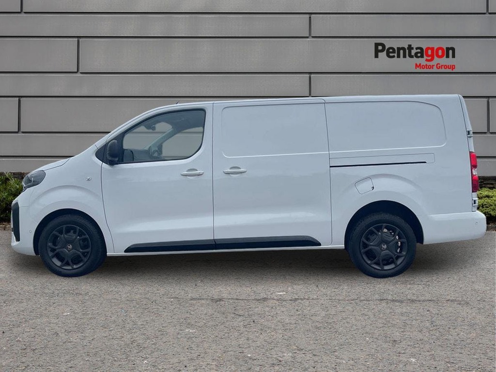 Vauxhall Vivaro 2.0 Turbo D Pro XL Panel Van Lwb Euro 6 6Dr White #12