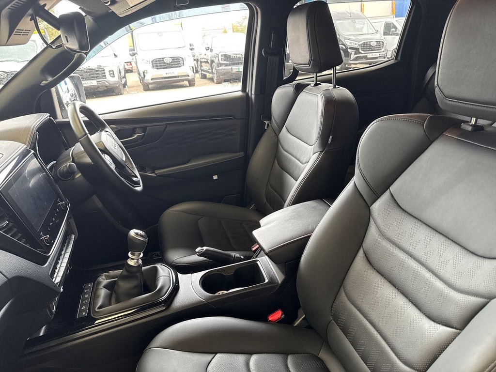 Isuzu D-Max 1.9 V-cross Double Cab 4X4 Orange #8