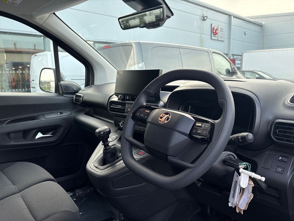 Vauxhall Combo 1.5 Turbo D 2300 Prime Plus Panel Van M White #5
