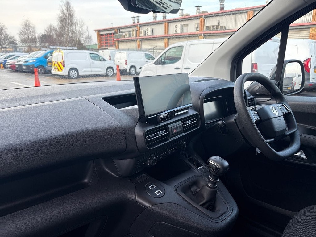 Vauxhall Combo 1.5 Turbo D 2300 Prime Panel Van Silver #7