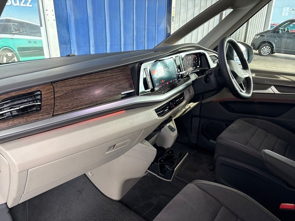 Volkswagen Multivan Style Long 150 Ps 2.0 Tdi 7-Speed Dsg Black #7