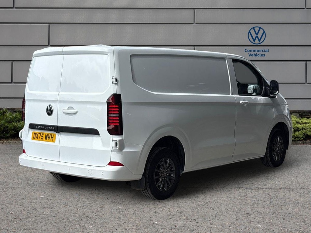 Volkswagen Transporter 2.0 Tdi T28 Commerce Pro Panel Van Manu White #4