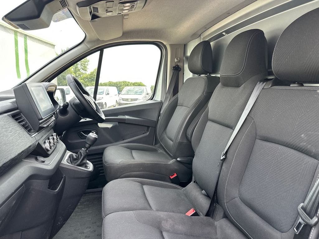 Renault Trafic 2.0 Dci Blue 28 Sport Panel Van Grey #8