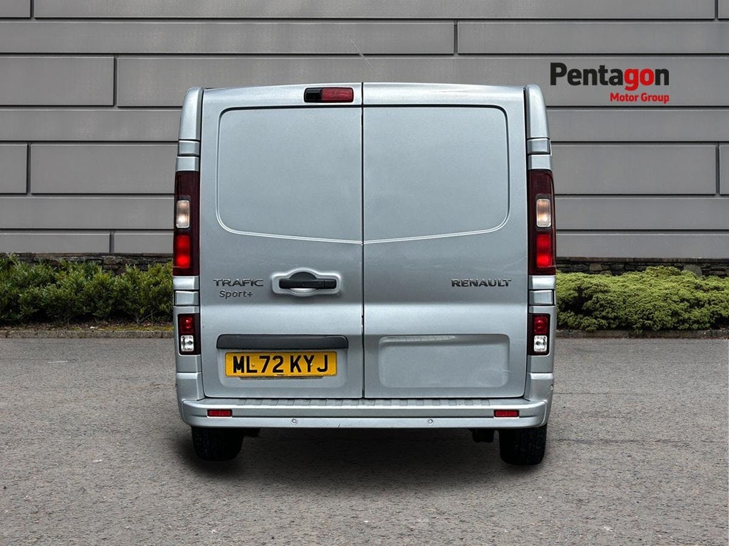 Renault Trafic 2.0 Dci Blue 28 Sport Panel Van Grey #14