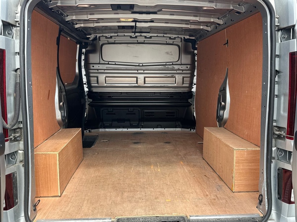 Renault Trafic 2.0 Dci Blue 28 Sport Panel Van Grey #10