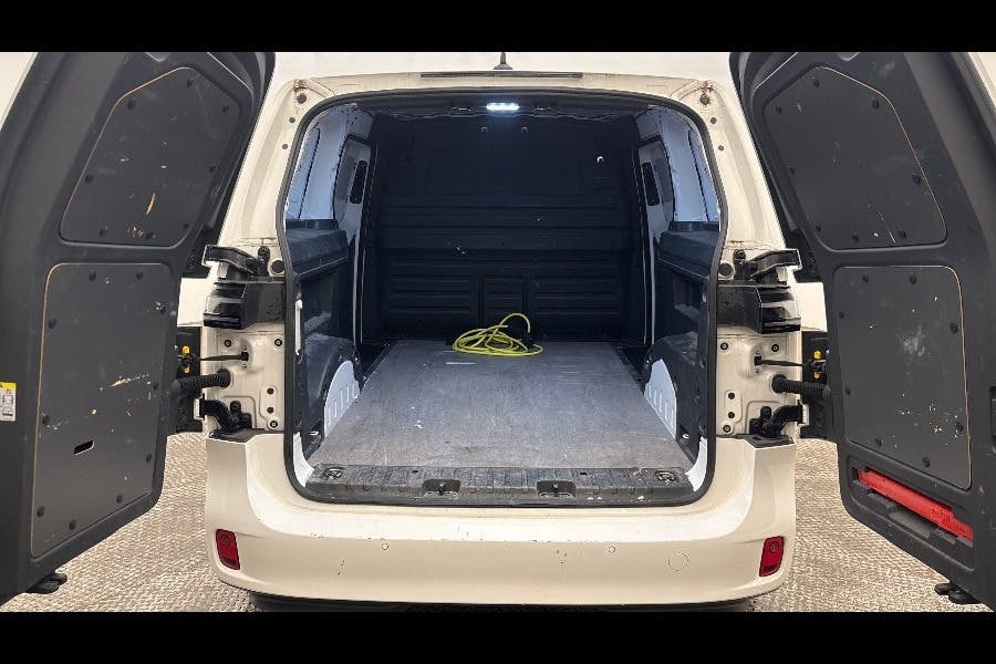 Volkswagen ID.Buzz Pro 79Kwh Commerce Panel Van 28 White #6