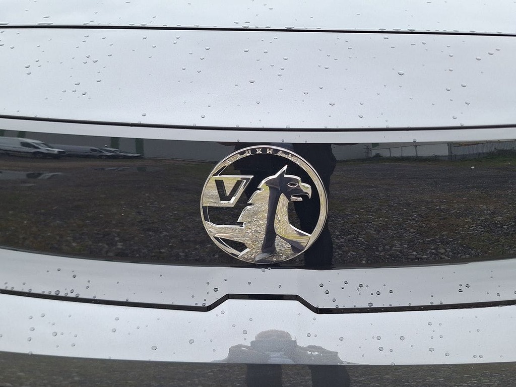Vauxhall Vivaro 2.0 Turbo D 145 Prime H1 Double Cab White #25