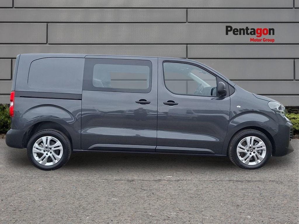 Vauxhall Vivaro 2.0 Turbo D 145 Prime H1 Double Cab White #11