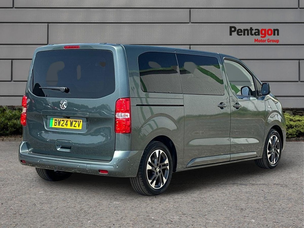 Vauxhall Vivaro 50Kwh Ultimate Mpv Mwb 8 Seat, Green #4