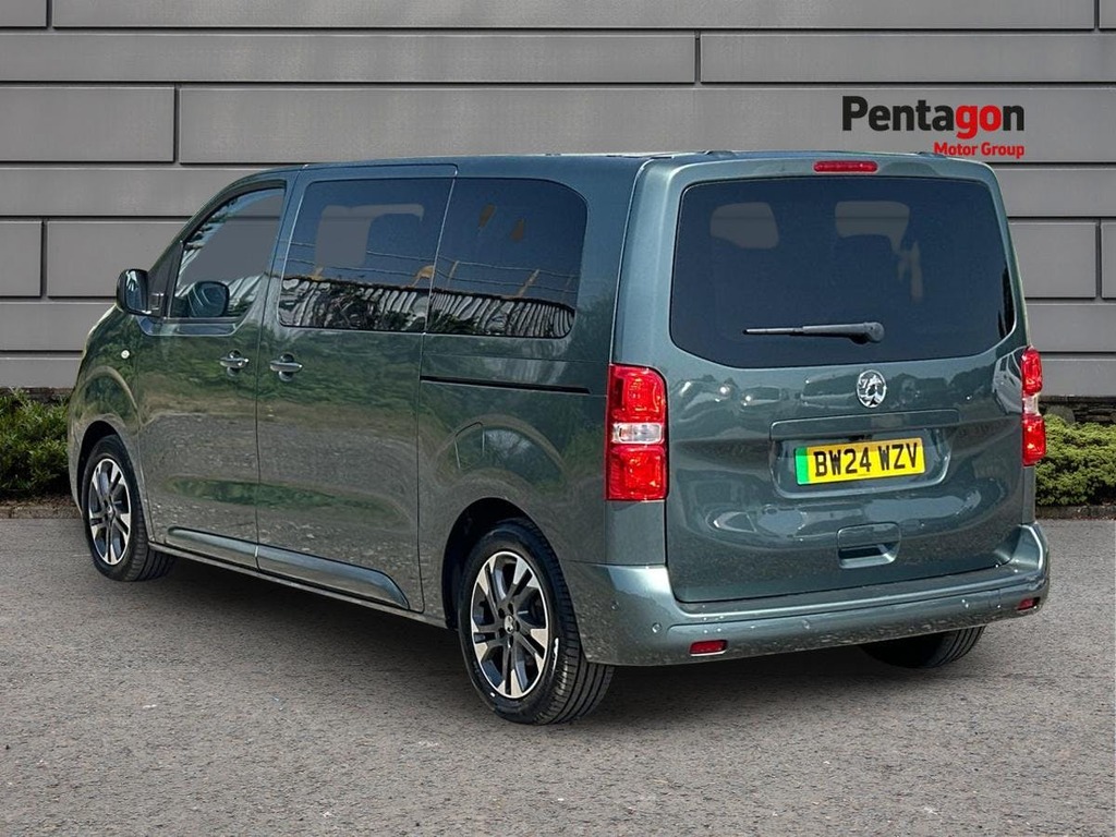 Vauxhall Vivaro 50Kwh Ultimate Mpv Mwb 8 Seat, Green #2