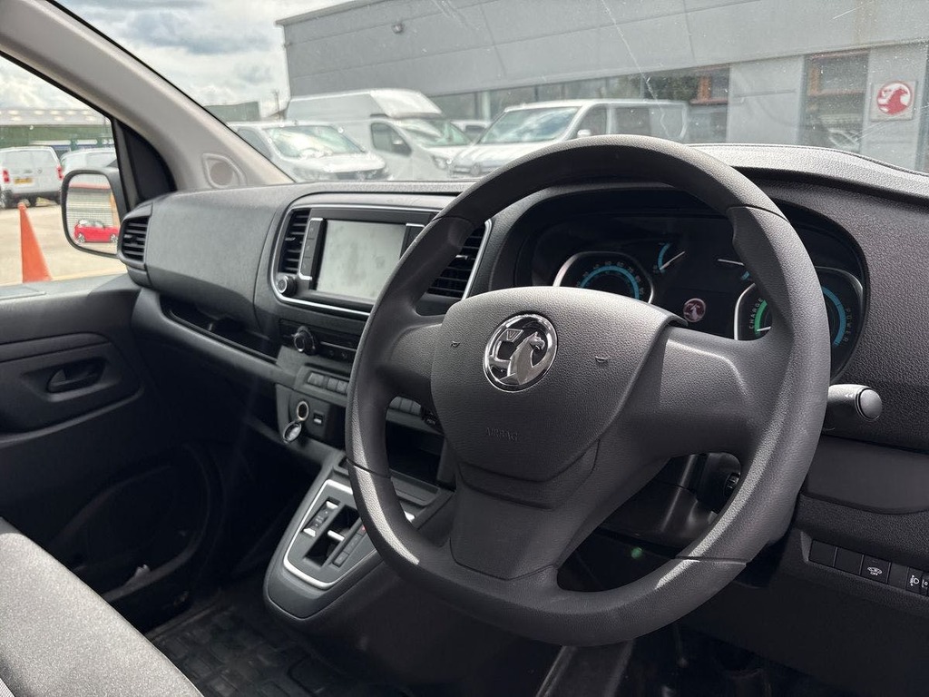 Vauxhall Vivaro 3100 75Kwh Prime Panel Van 6Dr L1 H1 White #5